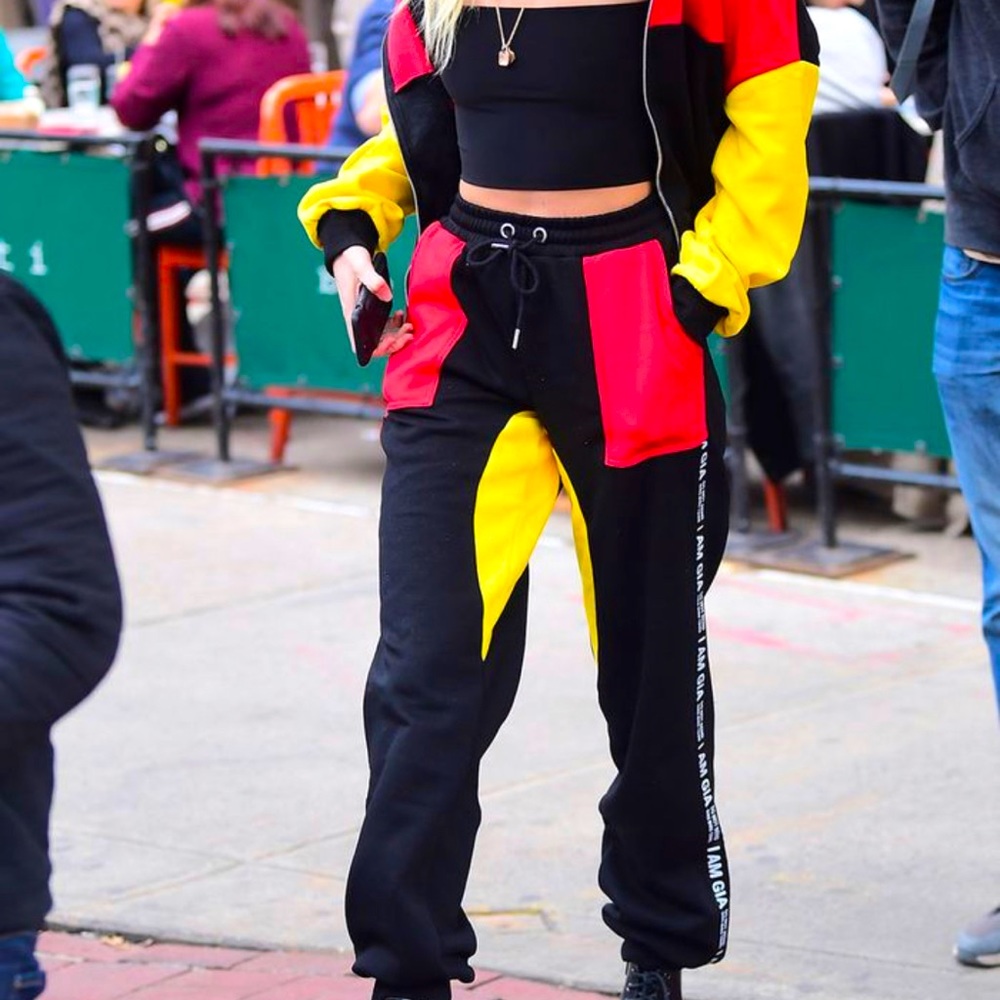 I AM GIA Color-block Blaster Set (Zip up hoodie & Sweatpants)